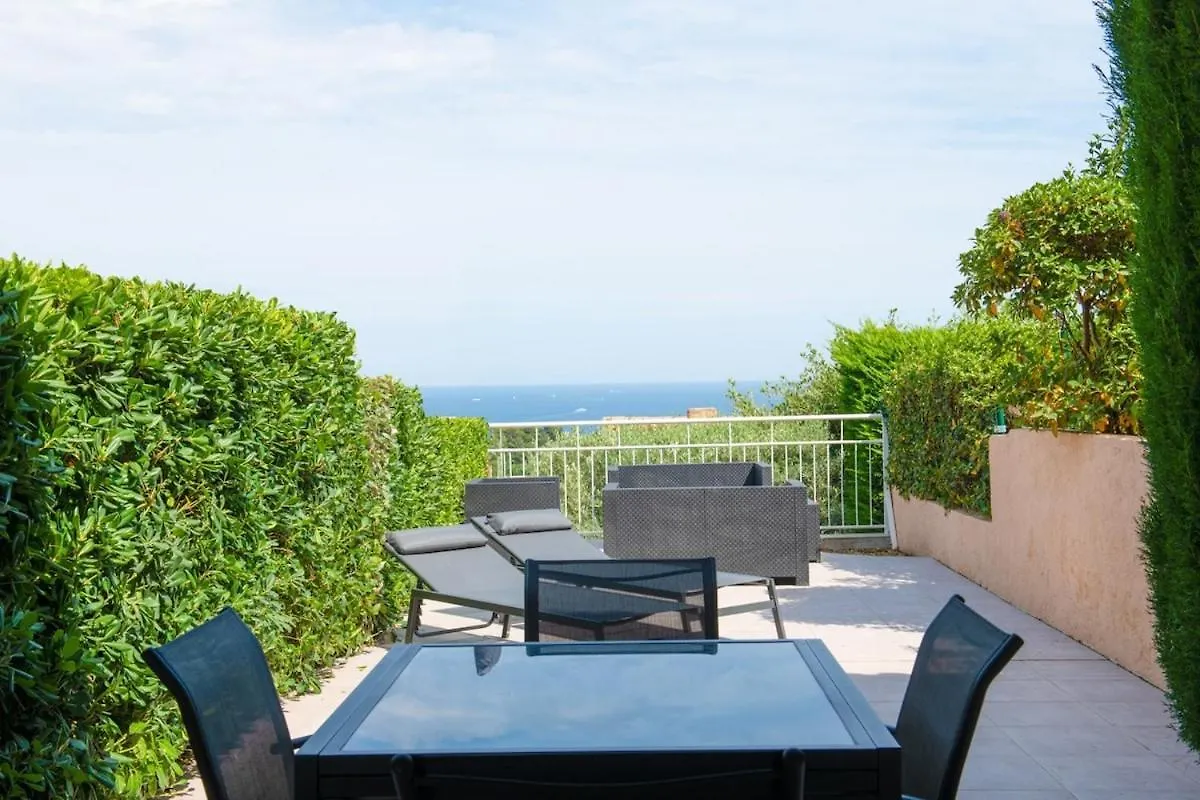 Holiday home Mazet Design Vue Mer 4 Guests Sainte-Maxime France