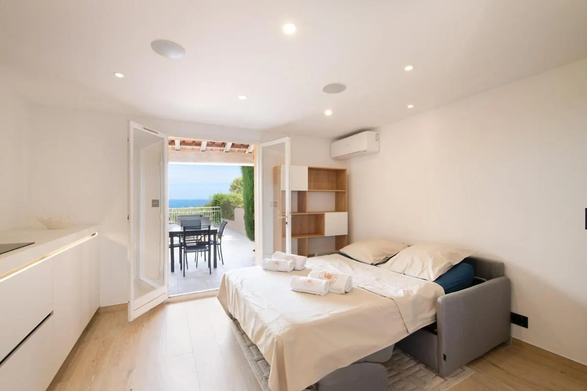 Mazet Design Vue Mer 4 Guests Sainte-Maxime