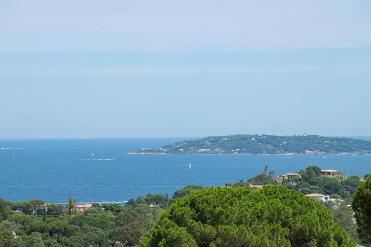 Mazet Design Vue Mer 4 Guests Sainte-Maxime