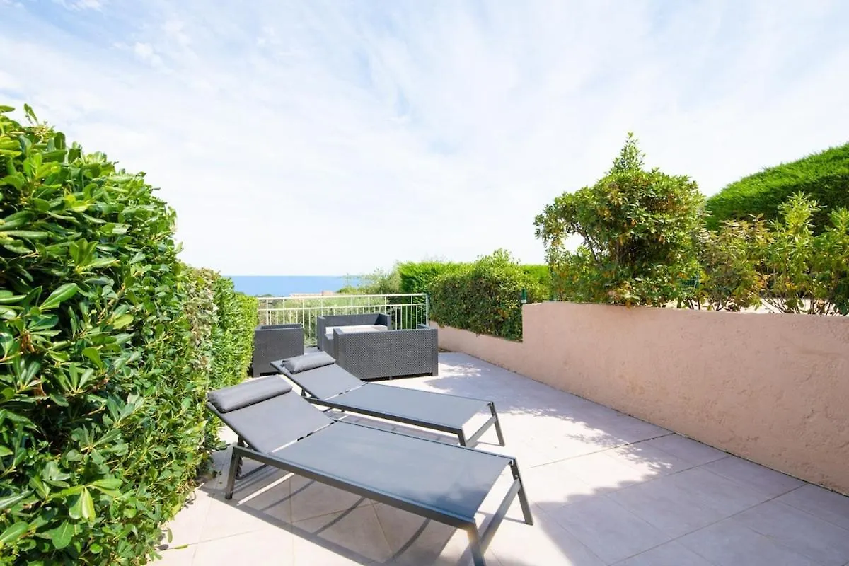 Mazet Design Vue Mer 4 Guests Sainte-Maxime Holiday home